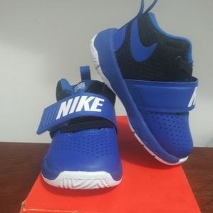 NEW Baby Boy Team Hustle Nike